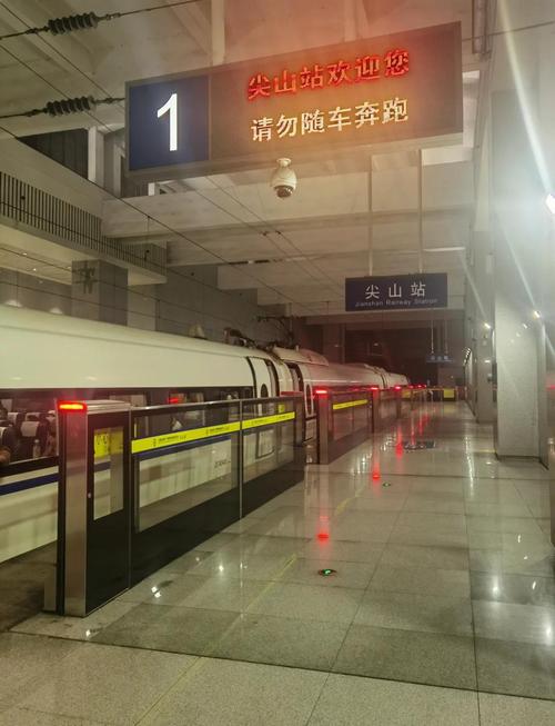 长沙尖山站为何不开放？疫情及车次调整影响跨城通勤