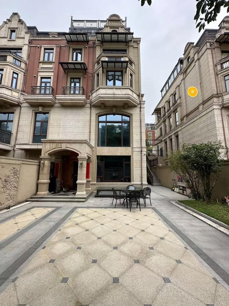 中海九号公馆别墅装修、售楼电话及楼盘详情全知道