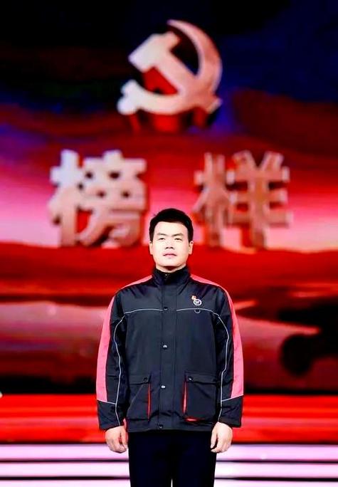 2020年感动中国十大人物事迹，快递小哥汪勇等令人动容