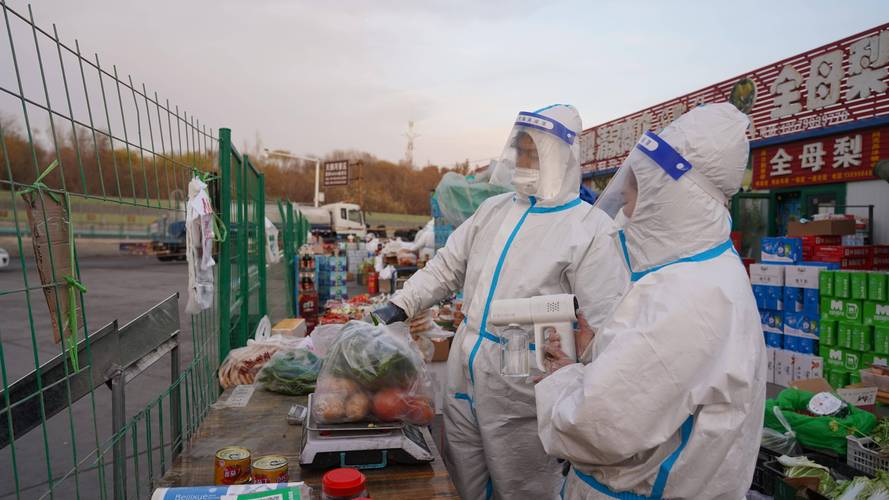 新疆库尔勒实行临时性静态管理7天，当地疫情形势严峻复杂